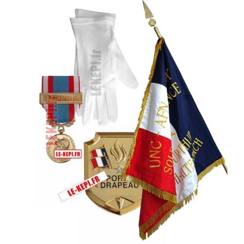 anciens combattants porte drapeau | Lekepi.fr